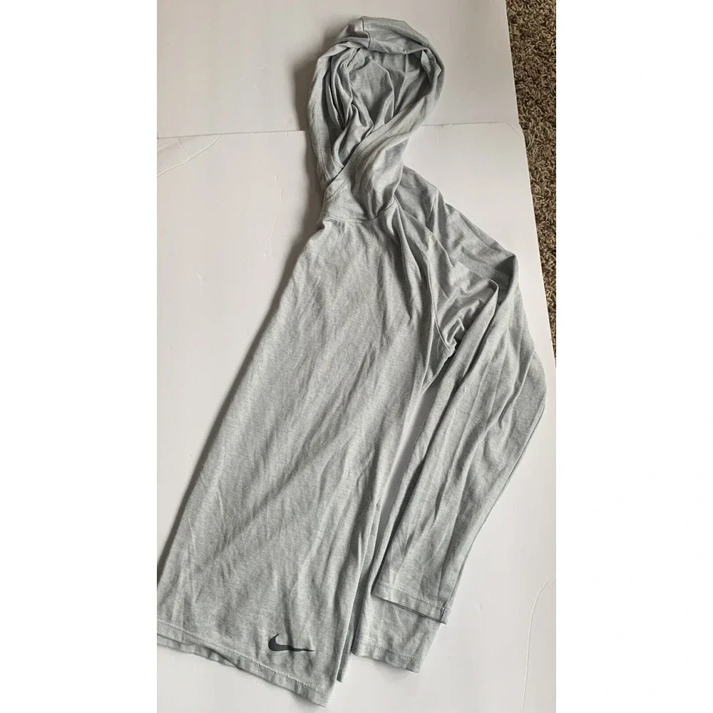 Womens Nike Dri‎ Fit Victory Training Shirt Gray Medium
